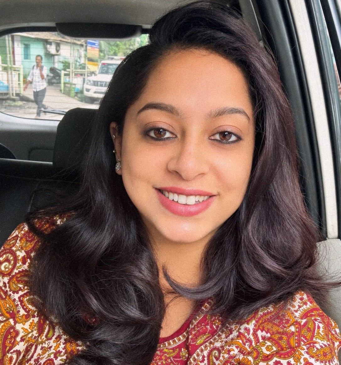 দুপুরে বৌদির বাড়িতে